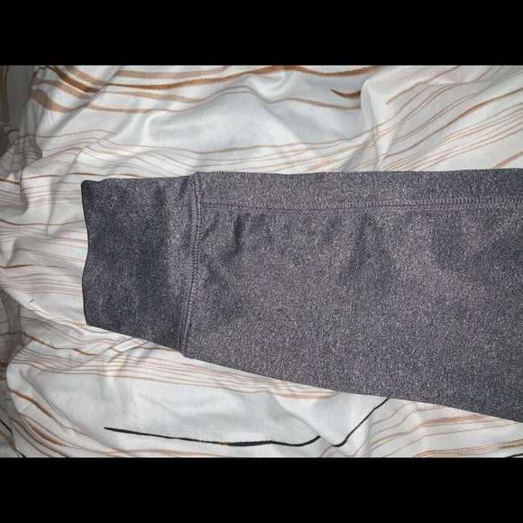 Gray Pink Leggings - Picture 4 of 4